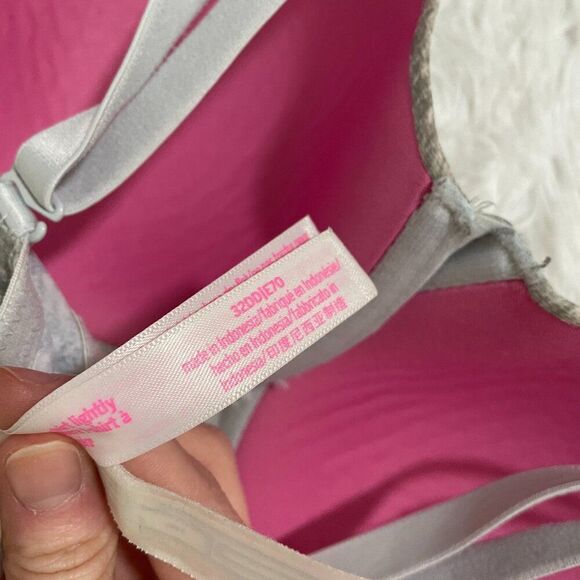 Women PINK Victoria's Secret Wear Everywhere Push Up Bra in Gray Size 32DD - Picture 6 of 11